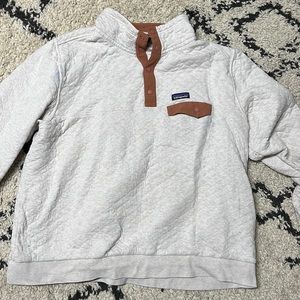 Womens Patagonia sweatshirt